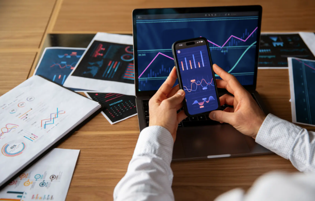 Mobile Technology in Business